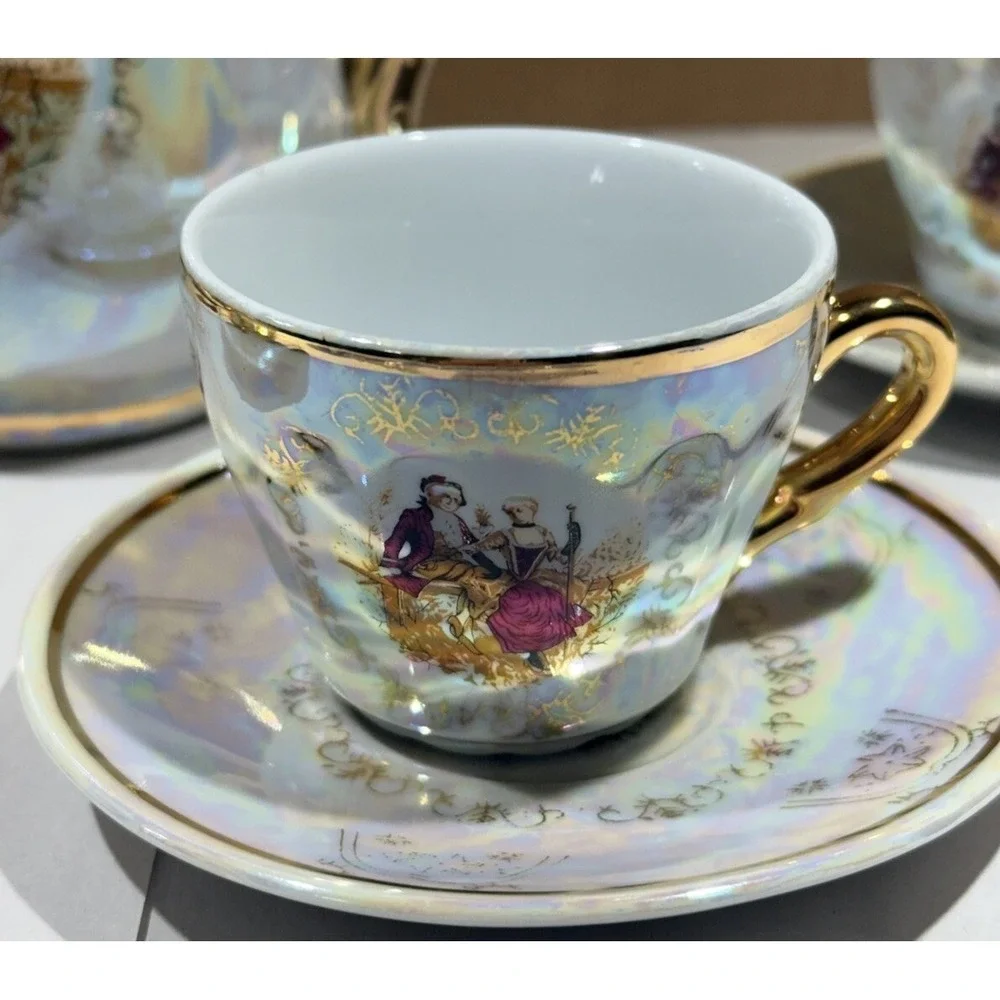 Romeo And Juliet Tea Pot 4 Tea Cups 4 Saucers Gold Trim Handles Iridescent White